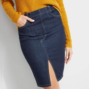 NEW GUESS PAULA DENIM PENCIL SKIRT SZ XS